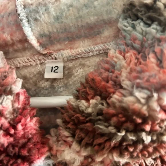 Colorful Patterned Fleece Jacket - Picture 2 of 6